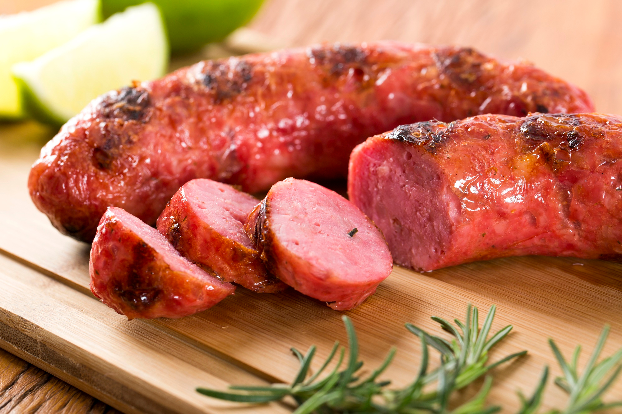 Linguiça de Pernil Artesanal com Cura Refrigerada